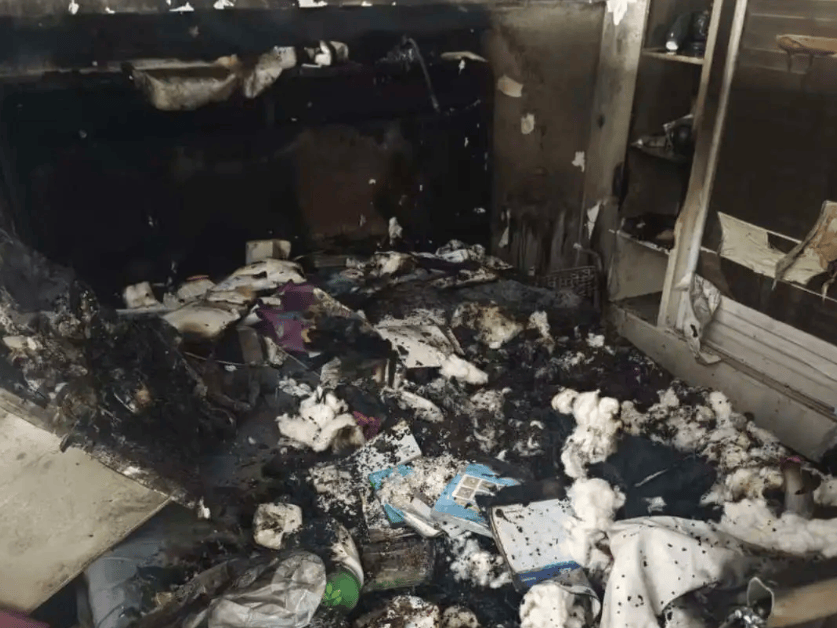 中起火竟是“拜拜”惹的祸AG真人游戏地址一居民家(图1)